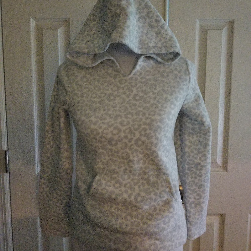 Hooded fleece sweater (size L 10/12)